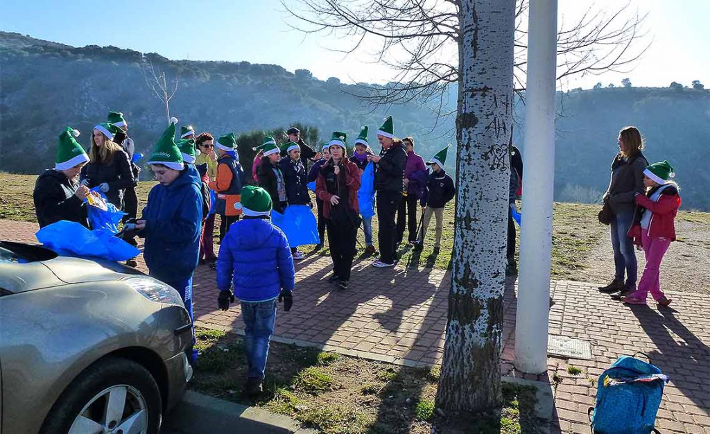 Voluntariado-limpieza-senda-del-Duero-y-del-Gomayo-en-Soria-2015